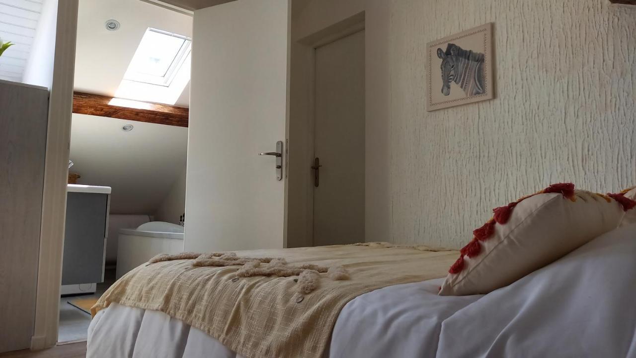 Charmante Maison Cosy à Villabé-Hyper Centre-Gare-WIFI Esterno foto